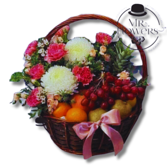 Canasta Frutal con Claveles y Crisantemos