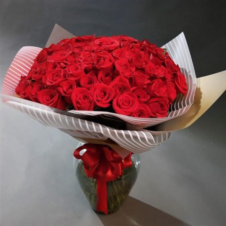 ¿Qué Regalar en Cumpleaños? 6 50 Rosas Rojas en Jarrón